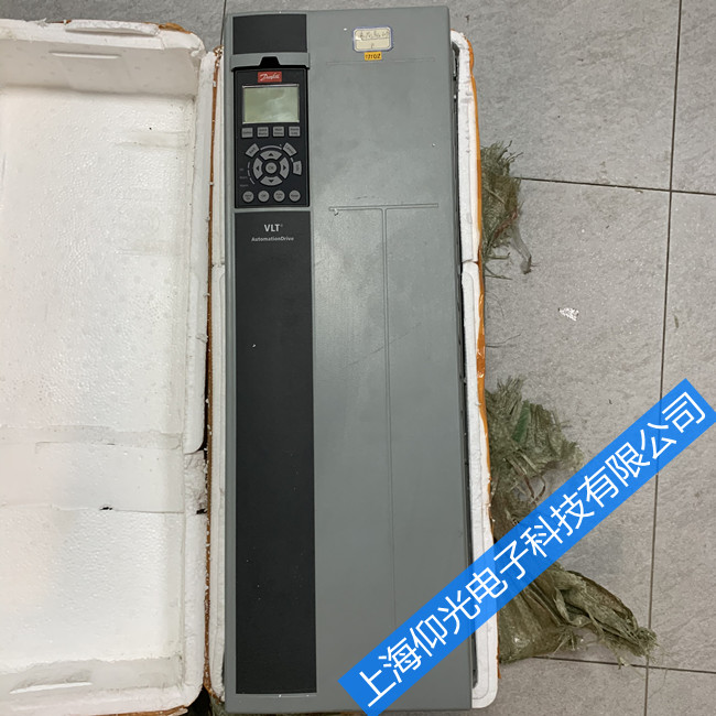 丹佛斯變頻器VLT5000flux報(bào)警ERR8故障維修