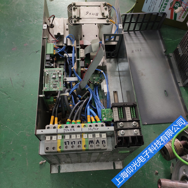 Baumuller包米勒驅(qū)動器維修BM4400報警顯示16/17修理方法