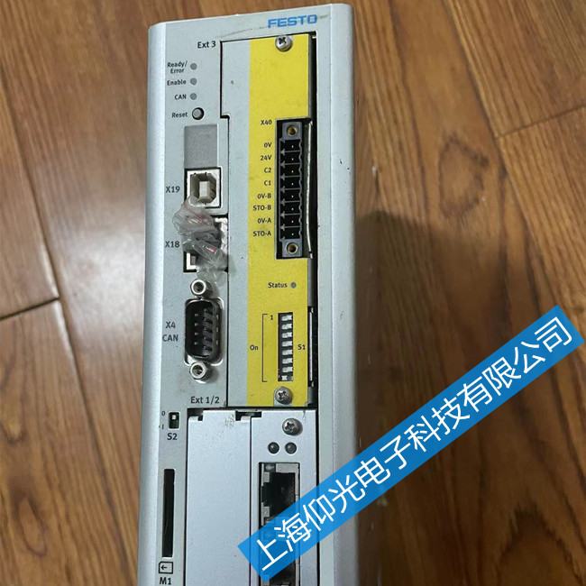 費斯托驅(qū)動器無顯示維修CMMP-AS-C5-3A-M3